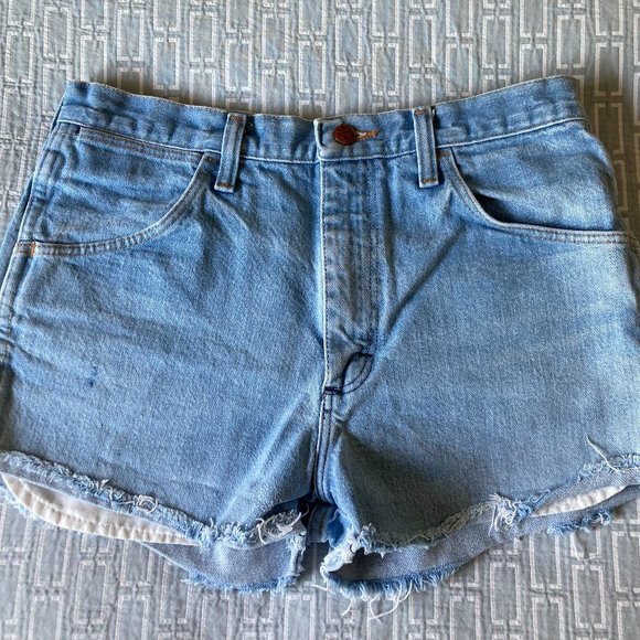 Wrangler light-wash denim shorts - Picture 1 of 3